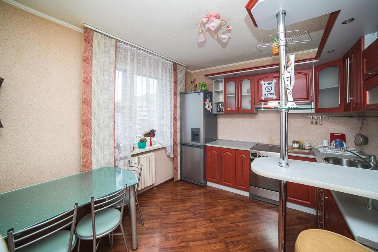 Uyutnaya Komnata Vozle Metro Aparthotel มินสก์ ภายนอก รูปภาพ